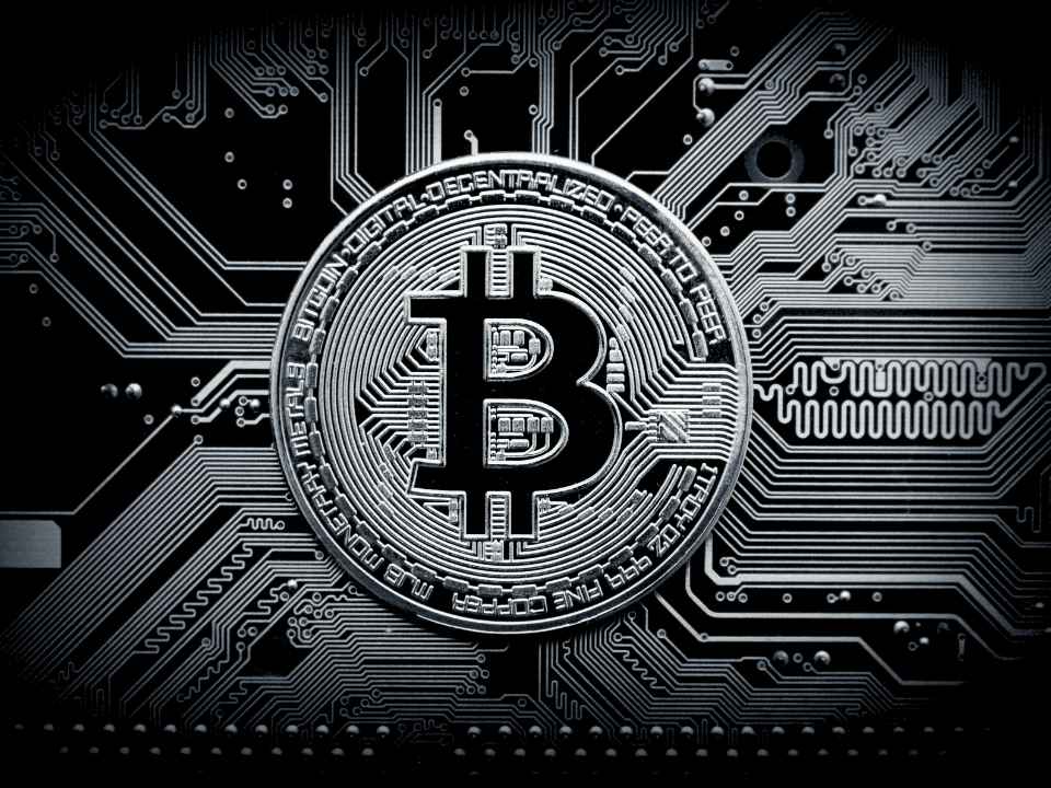 وصول سعر البيتكوين إلى مليون دولار