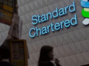 بنك ستاندرد تشارترد البريطاني
