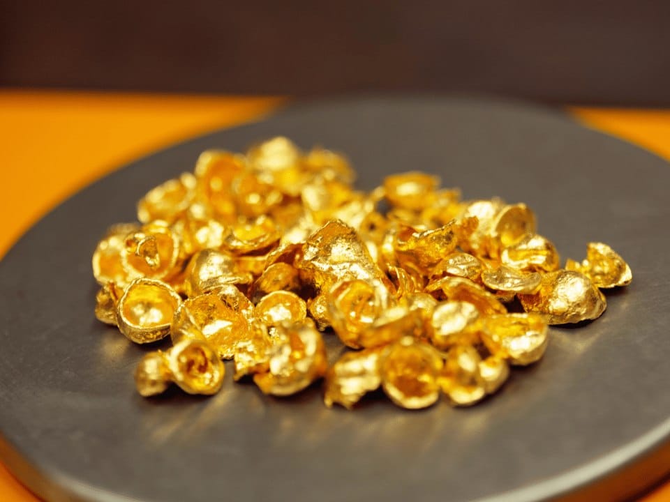 أكبر مستورد للذهب عالميًا