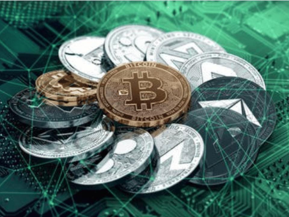 عملة رقمية بارزة تحقق أعلى مستوى لها