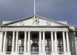 استراتيجيات البنوك المركزية للذهب