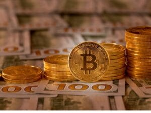 البيتكوين