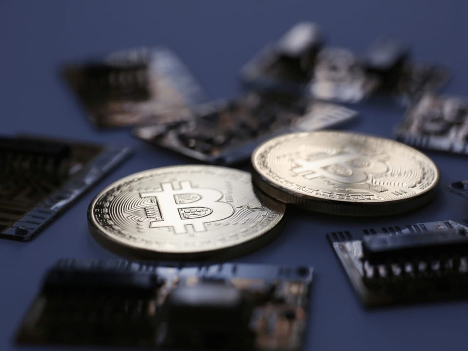 تفاعل العملات الرقمية