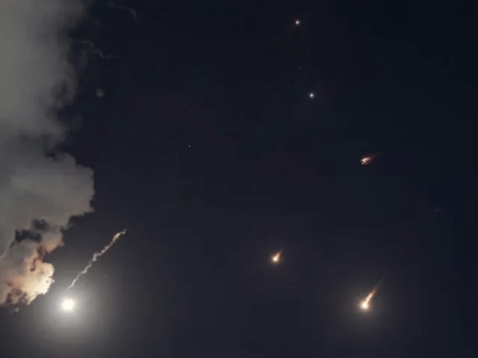 إسرائيل تتخذ قرارًا بتوجيه ضربات لإيران