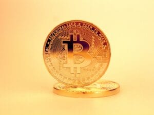 البيتكوين