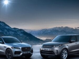 أوقفت شركة "جاغوار لاند روفر" البريطانية مؤقتًا شحن سياراتها إلى الولايات المتحدة