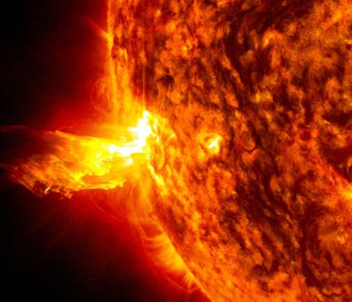 توهجات شمسية