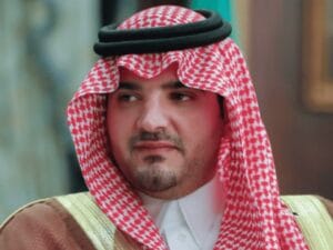 عبد العزيز بن سعود بن نايف