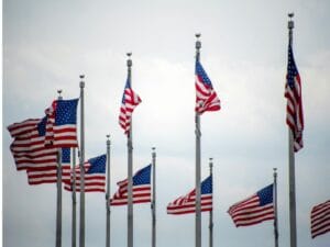 تأثير لقاء ترامب وبوتين على الاقتصاد